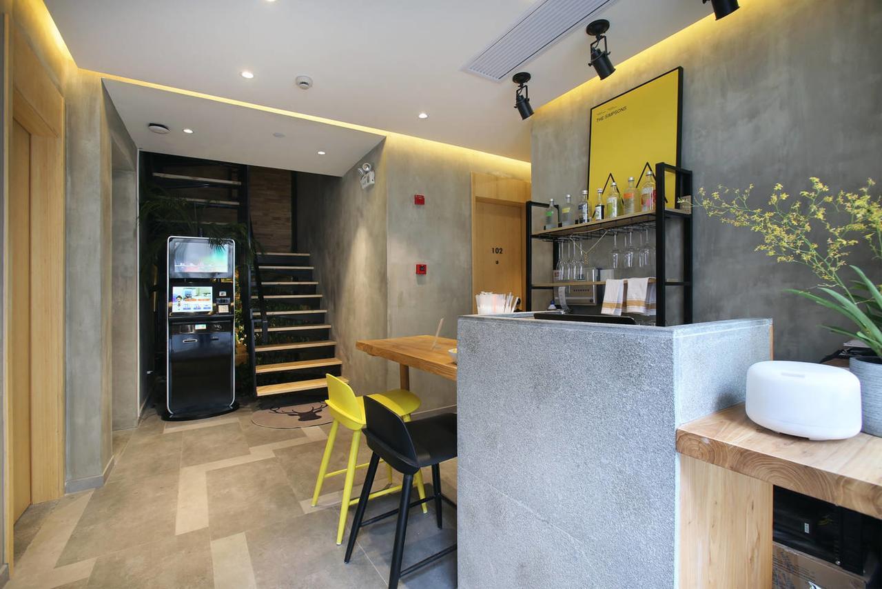 Miju House Jingan-A Quiet Old House In Downtown-Flavor Of Life In Shanghai Alley Buitenkant foto